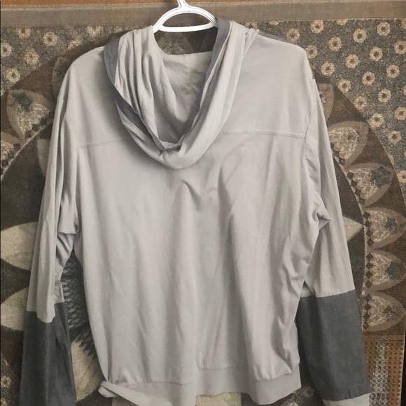 Kenneth Cole Reaction Long Sleeve Hoodie - Picture 4 of 5